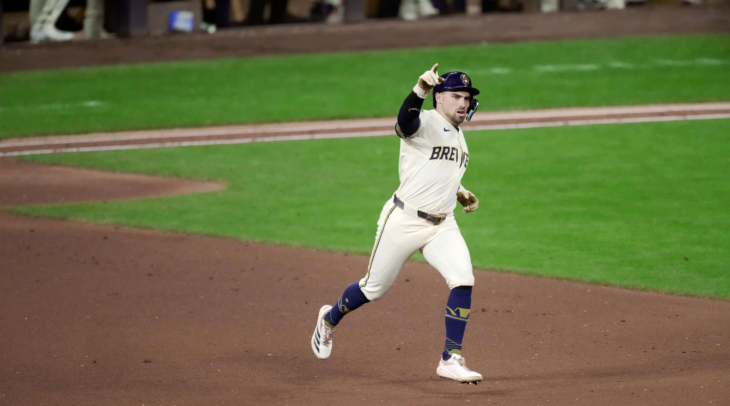 Milwaukee third baseman Durbin (21) rounds first base after hitting a solo home run during the eighth inning of their game against the Arizona Diamondbacks Monday, August 25, 2025 at American Family Field in Milwaukee, Wisconsin.