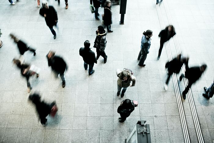 40 Practical Safety Tips People Learned From Real Experiences