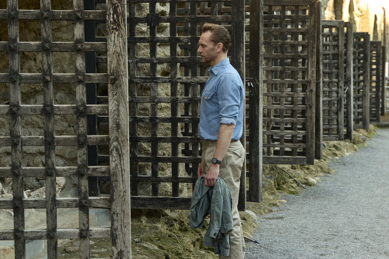 ‘Pompeii: Out of Time With Tom Hiddleston’ Review: Uncovering Survivors