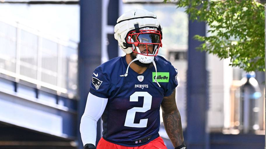 New England Patriots linebacker Harold Landry III