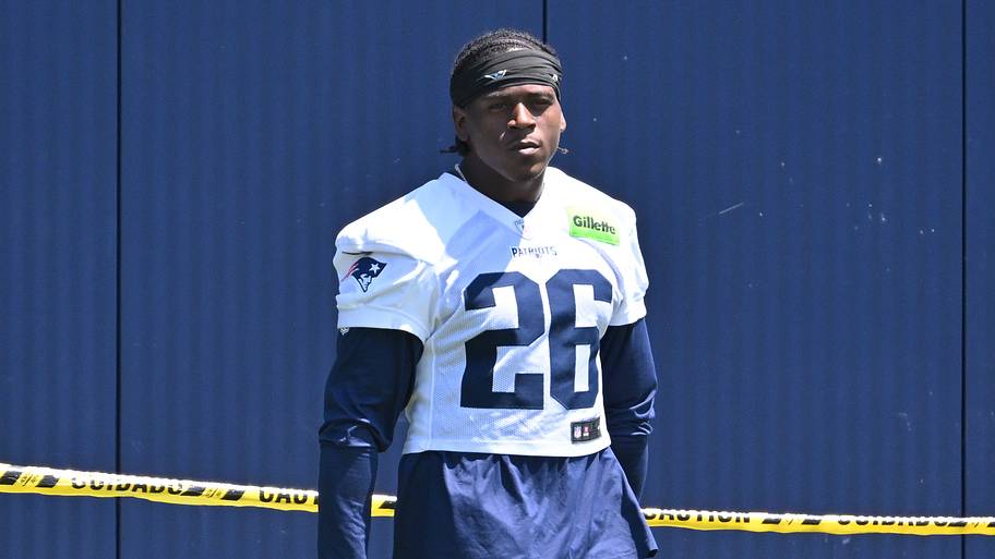 New England Patriots running back Terrell Jennings