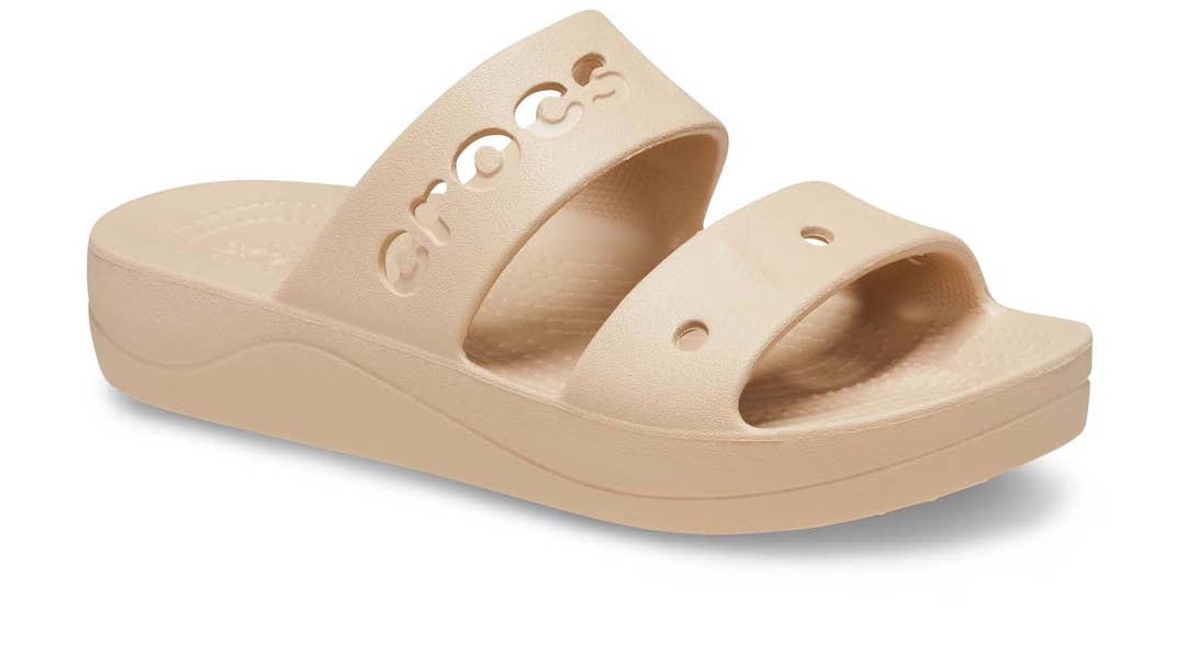 crocs-baya-platform-slide-sandals2