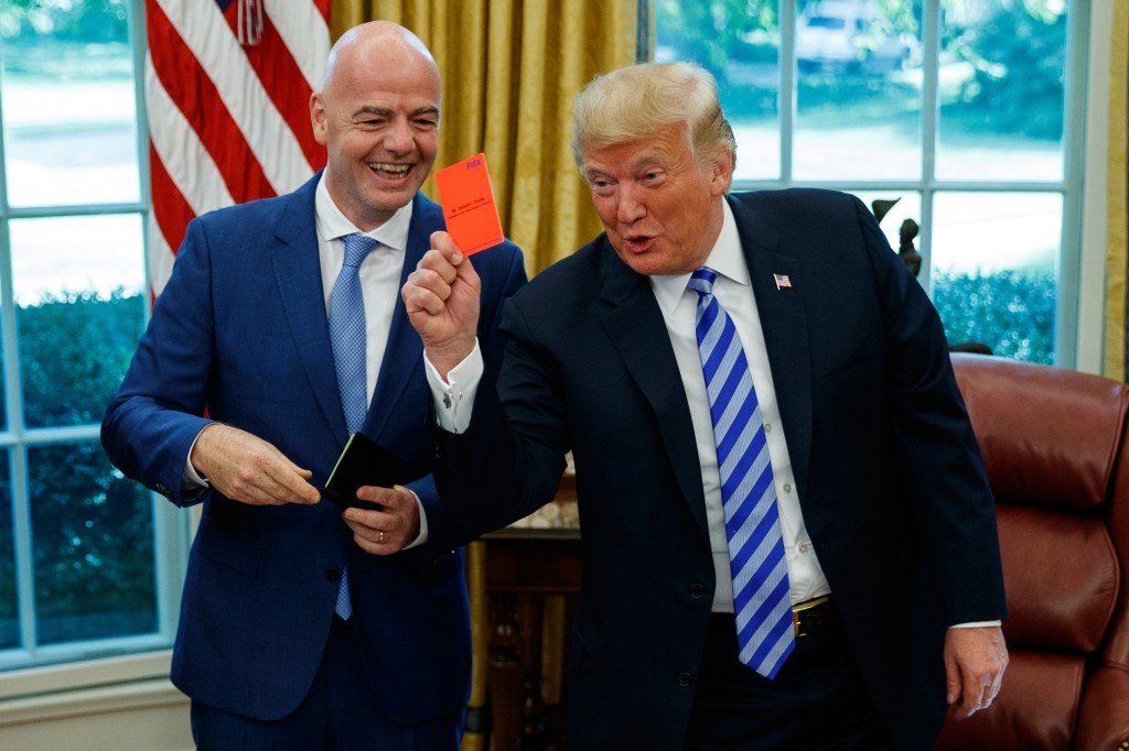 Donald Trump,Gianni Infantino