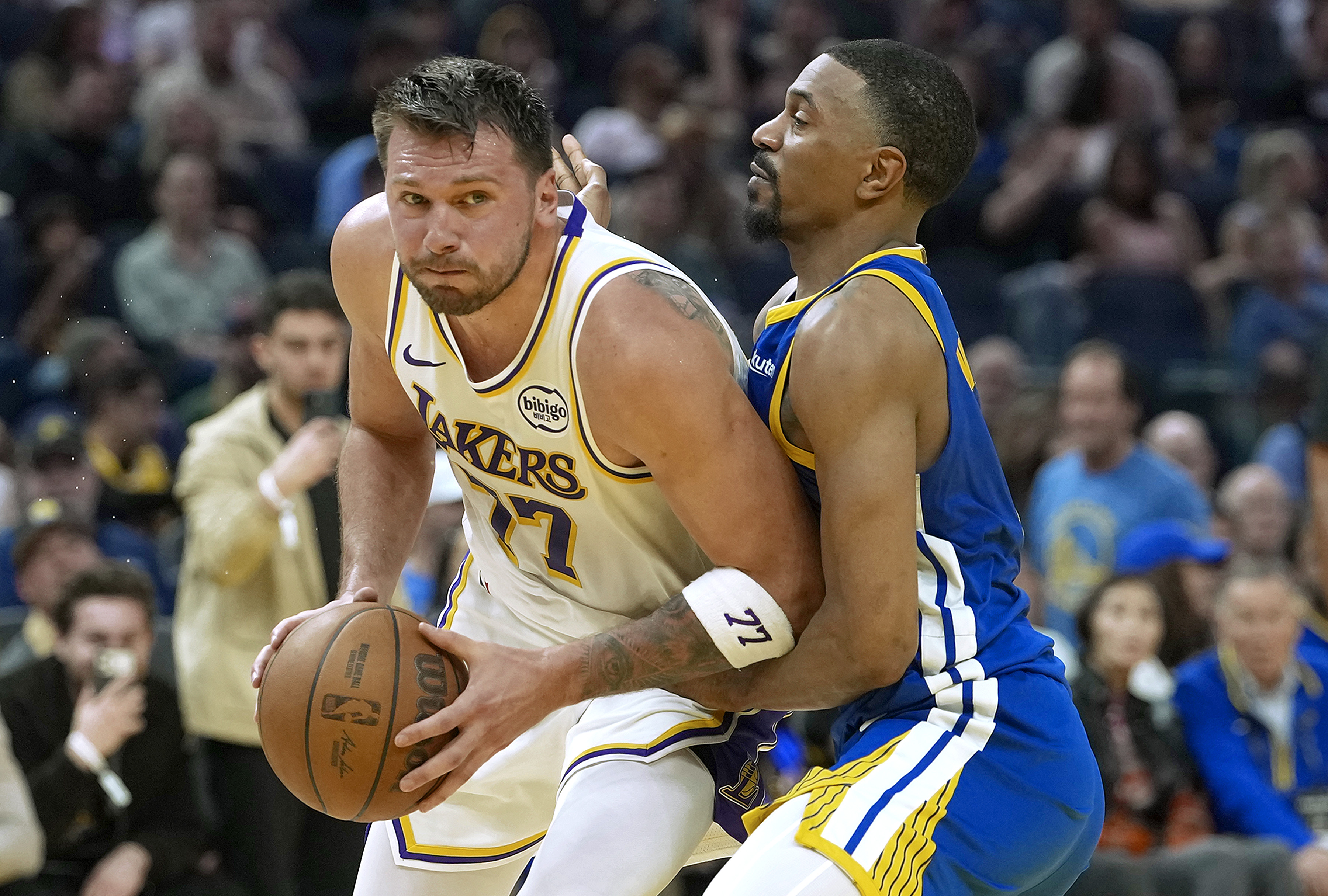 Warriors to host Lakers to open preseason