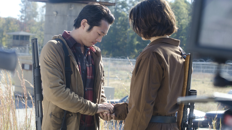 The Walking Dead: The Reason Glenn Was Killed Off In Season 7