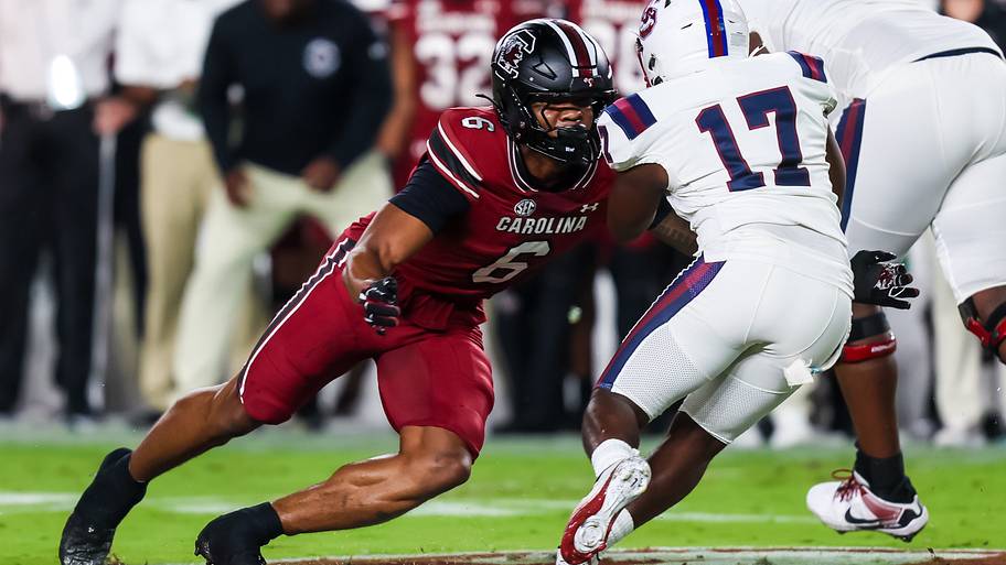 Shane Beamer sounds optimistic about Jacarrius Peak, Dylan Stewart's injury rehabs