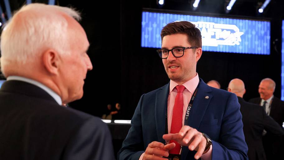 Penguins GM Kyle Dubas has an unexpected message for frustrated Pirates fans
