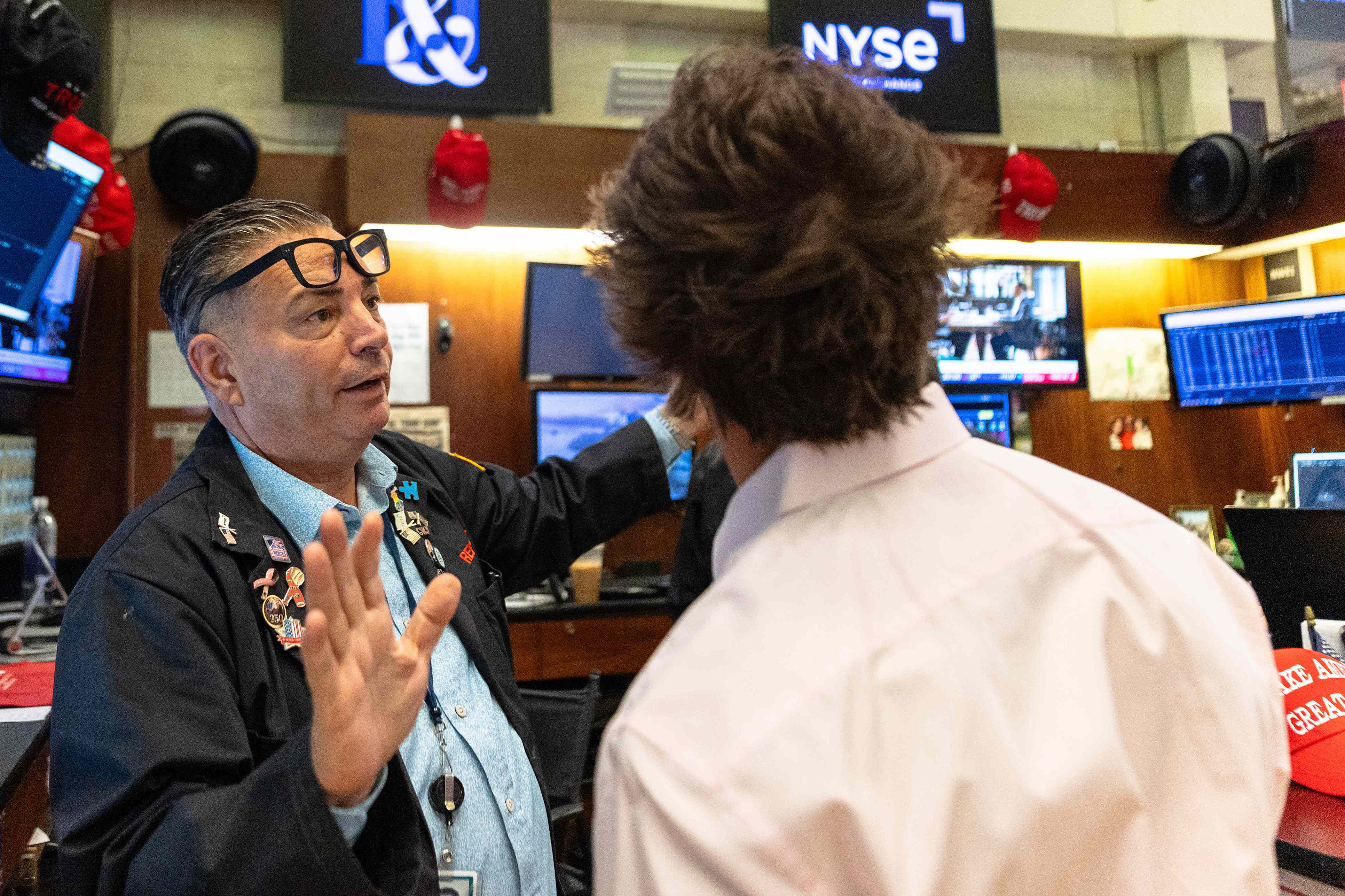 Stock Market Today: Major Indexes Rebound After 3 Straight Down Sessions as Chip Stocks Surge; Oil at Highest Level in More Than Month