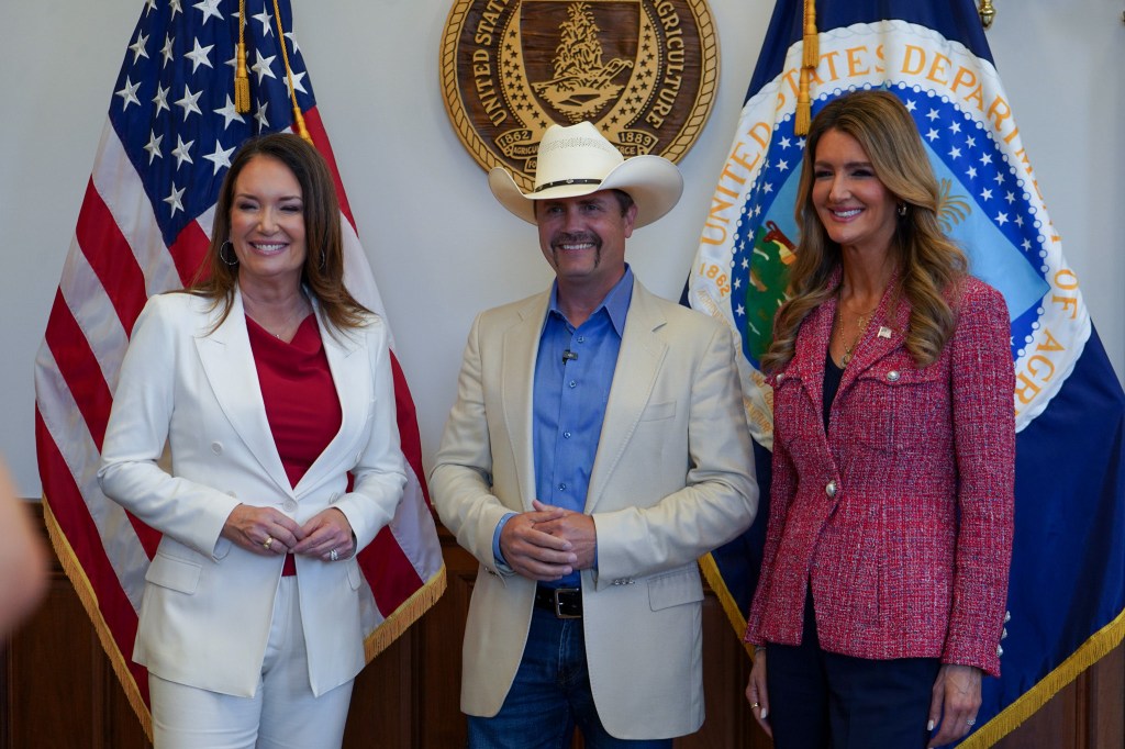 johnrich-leadership-partnership-combating-135091502