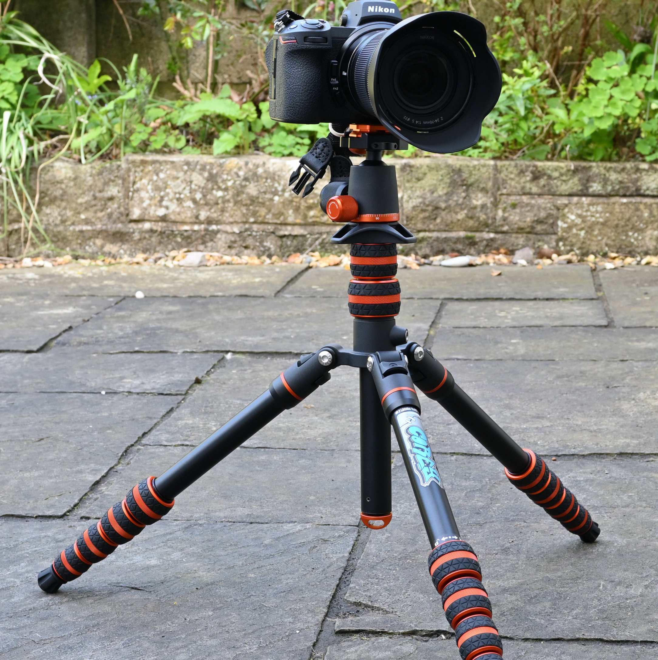 The Heipi 3-in-1 W28S is a revolution in travel tripod design