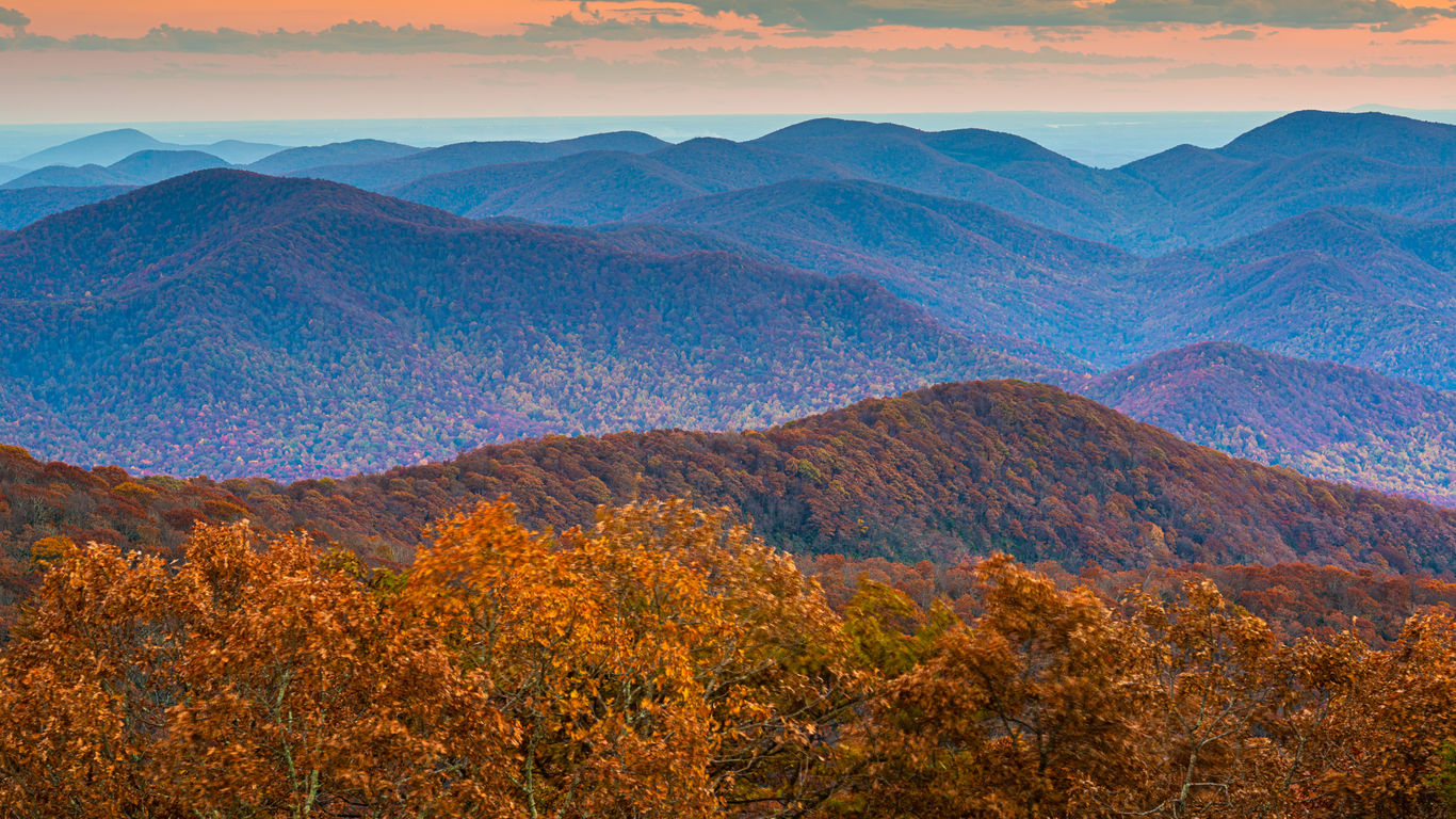 Get a jump on booking fall getaways with Delta's new bonus miles offers