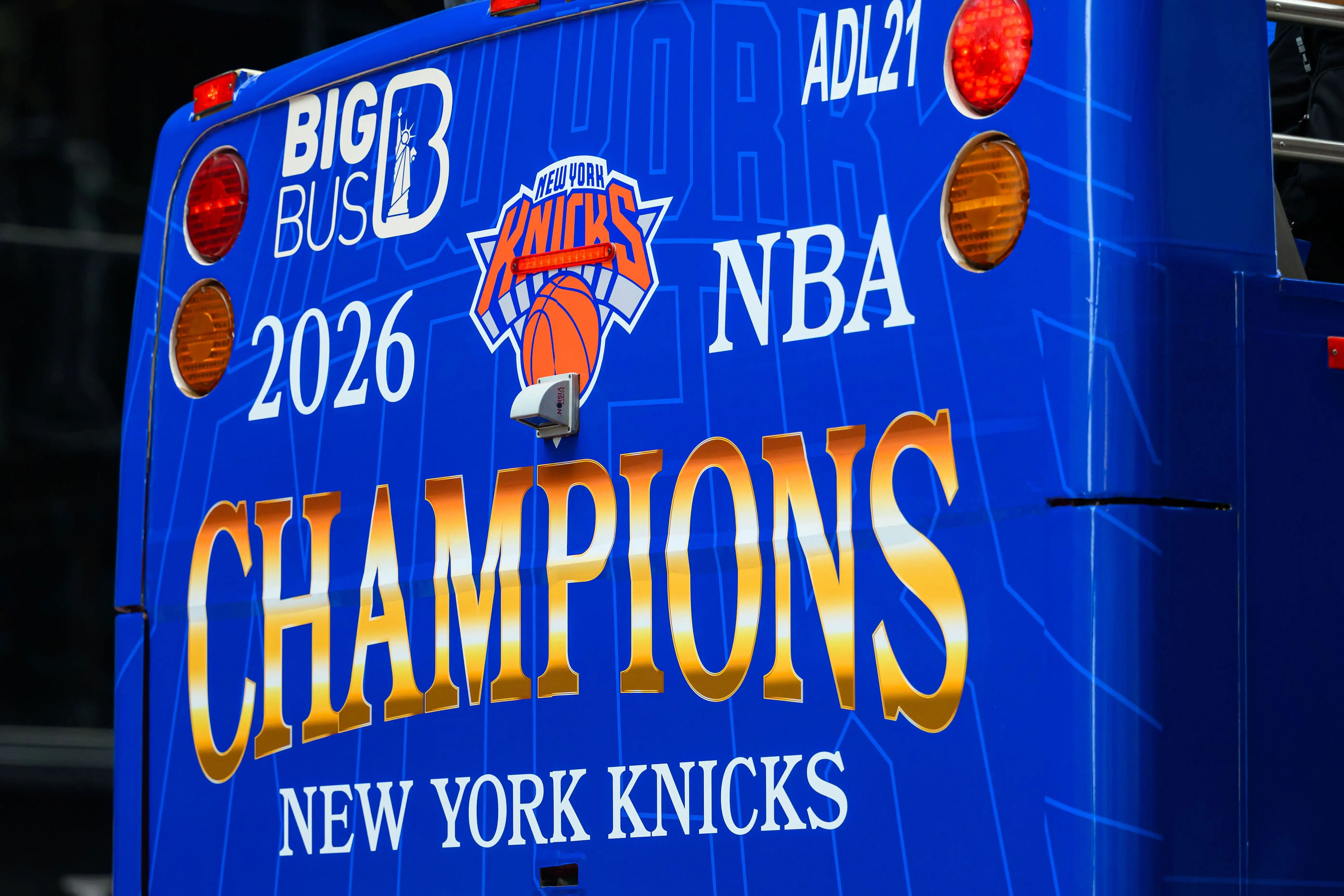 The back of the Big Bus during the New York Knicks Championship Parade through the Canyon of Heroes. | Source: Lastwordonsports.com - Daniel Benjamin, Editor