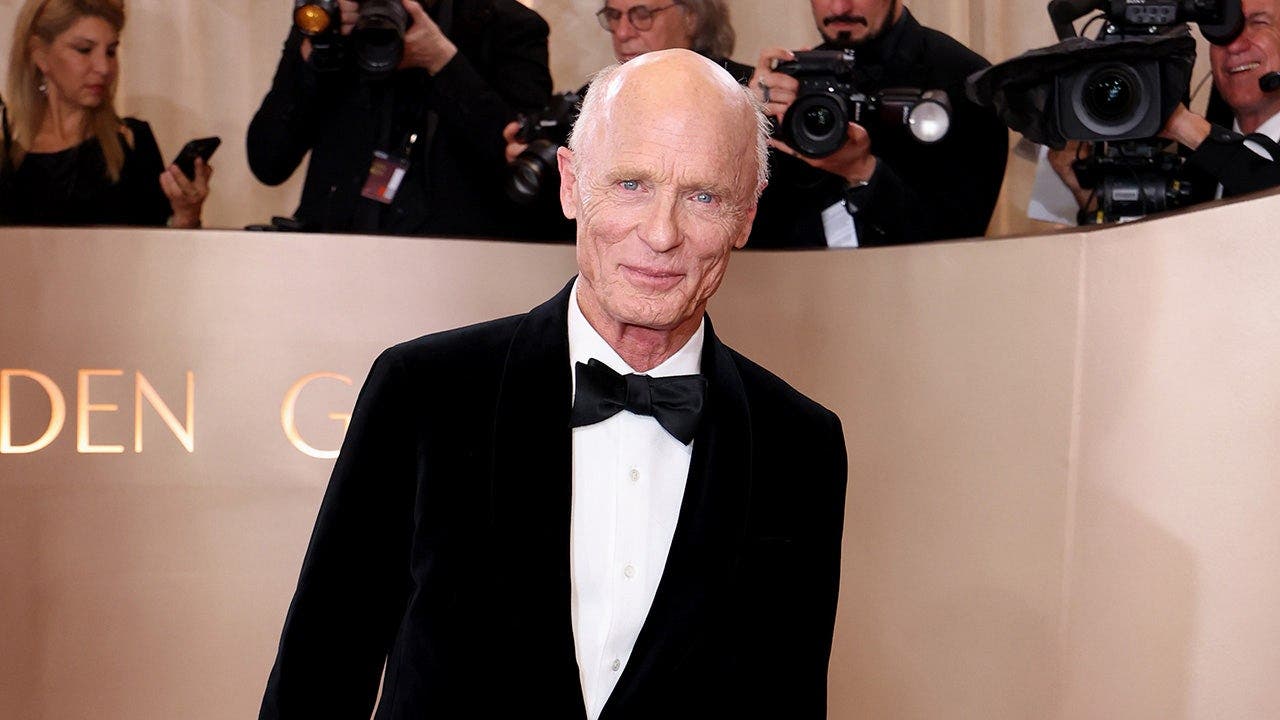 Ed Harris attends the 83rd Annual Golden Globe Awards at The Beverly Hilton on January 11, 2026 in Beverly Hills, California.