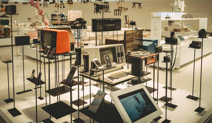 47 Museum Employees Share Coolest Facts And Experiences From Their Jobs