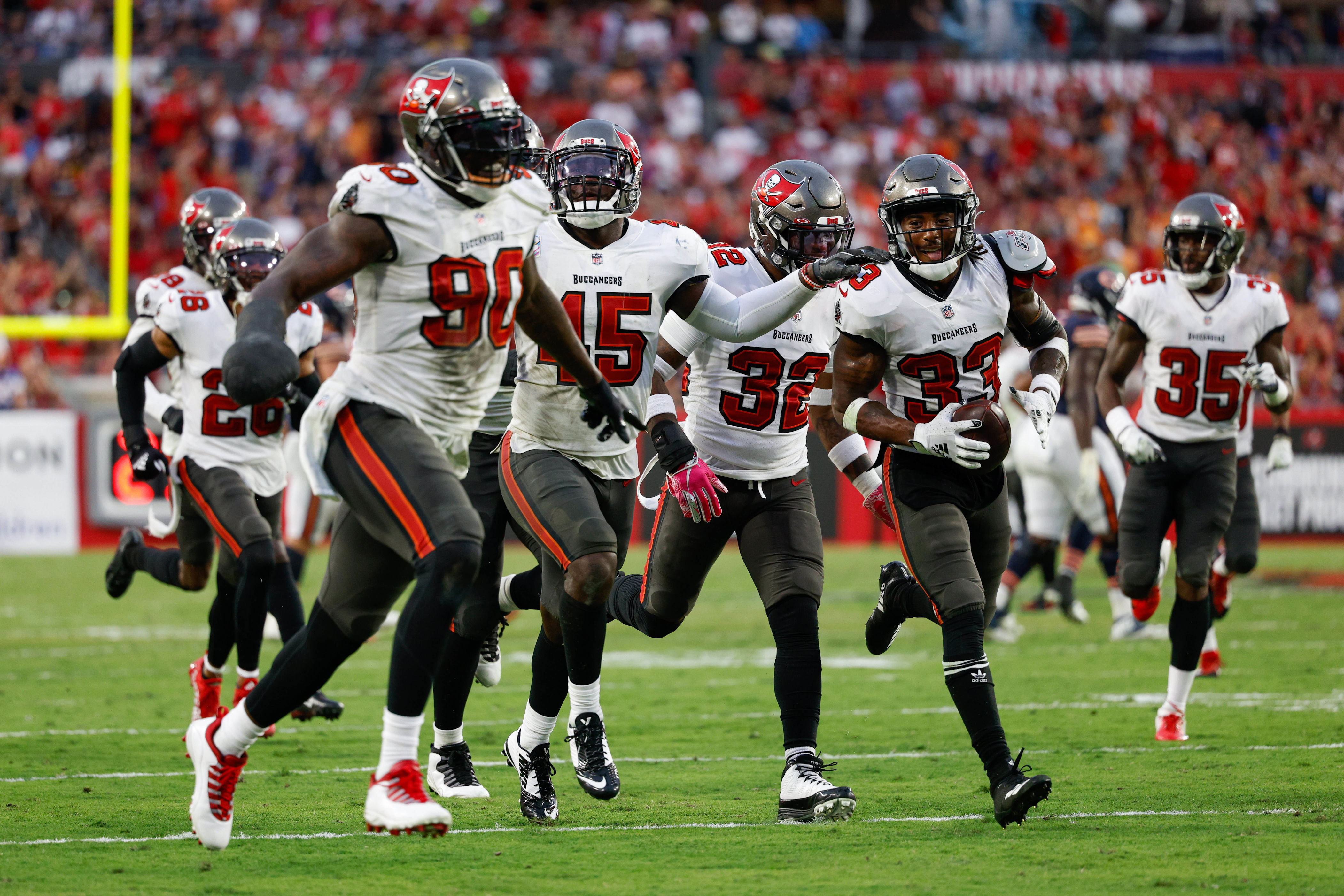 One veteran free agent the Miami Dolphins have every reason to explore following a key development