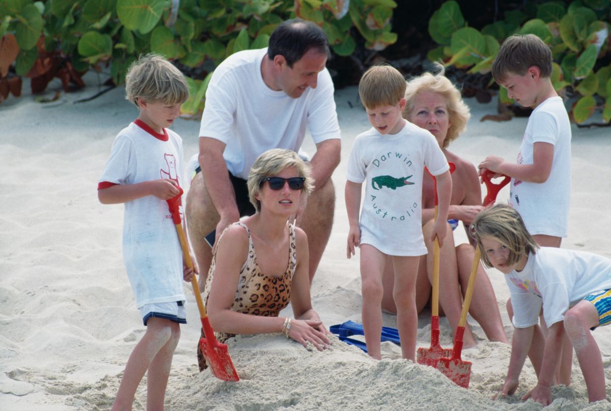 Diana, Princess of Wales (1961 - 1997) holidaying with her sons Prince William and Prince Harry and her sister's children on Necker Island in the British Virgin Islands, 11th April 1990.