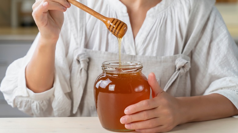 Is it safe to use honey on open wounds?
