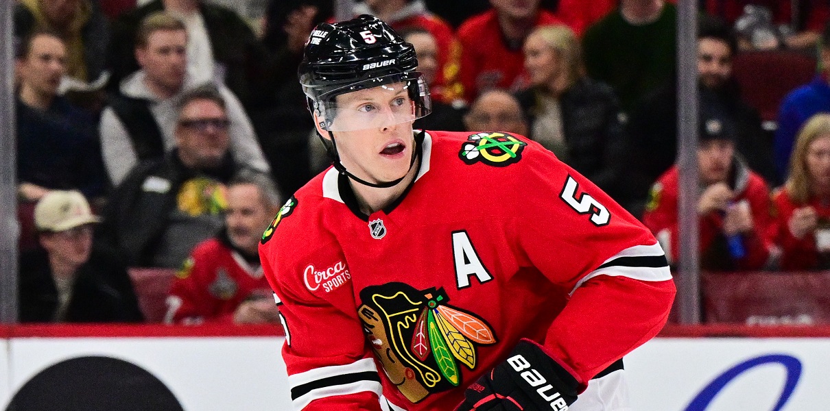 Blackhawks defenseman Connor Murphy | Source: Daniel Bartel-Imagn Images