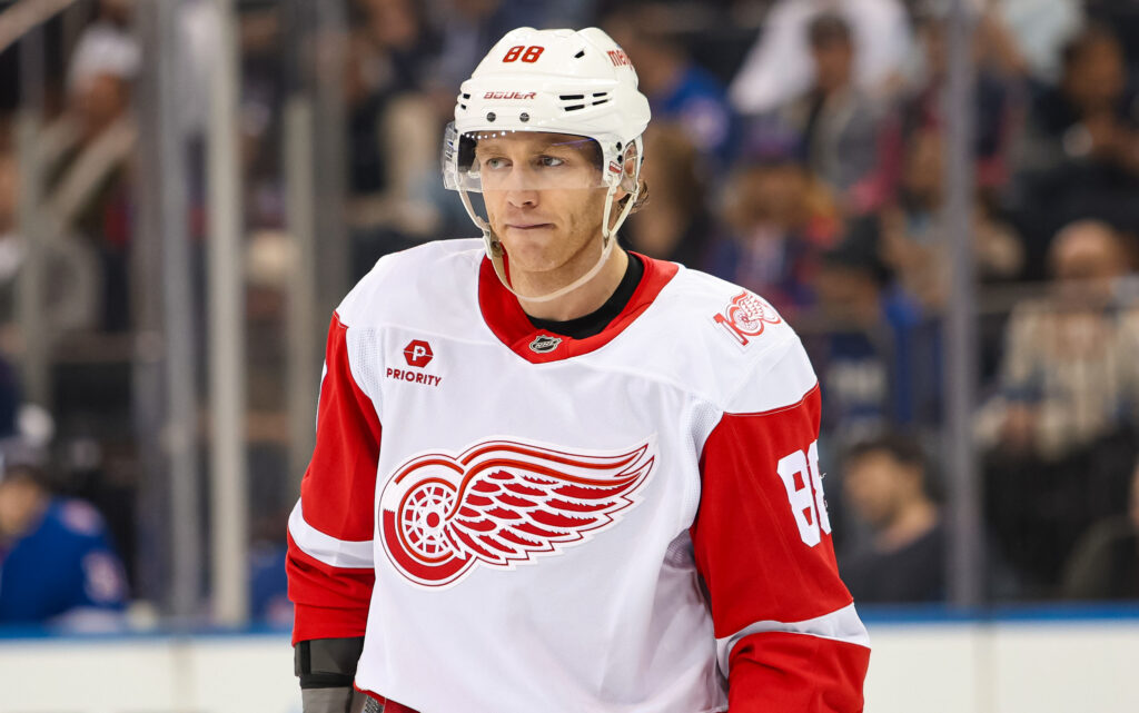 Blackhawks legend Patrick Kane gets ‘come back’ plea from Connor Bedard
