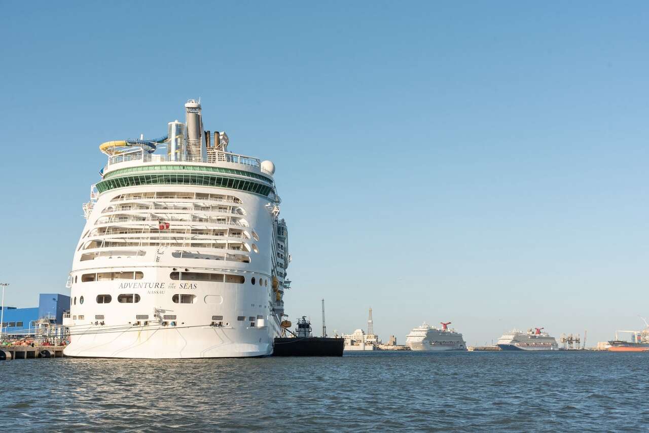 Tropical storm Bertha may pose problem for Gulf, but cruises will continue