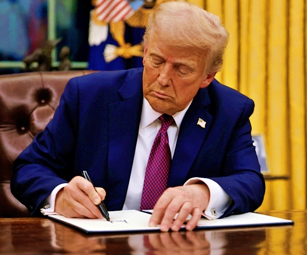 Trump Denies Nearly 6K Federal Clemency Applications