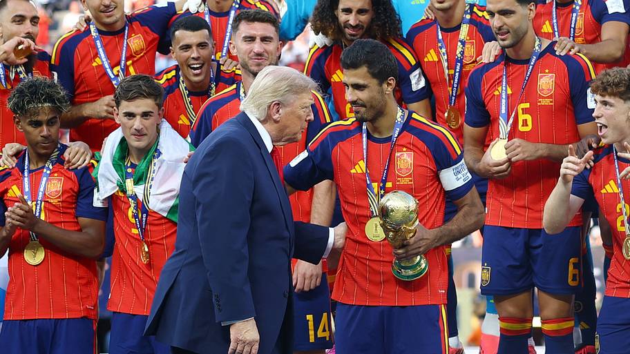 Seth Meyers has a theory on why Trump crashed Spain's World Cup celebration