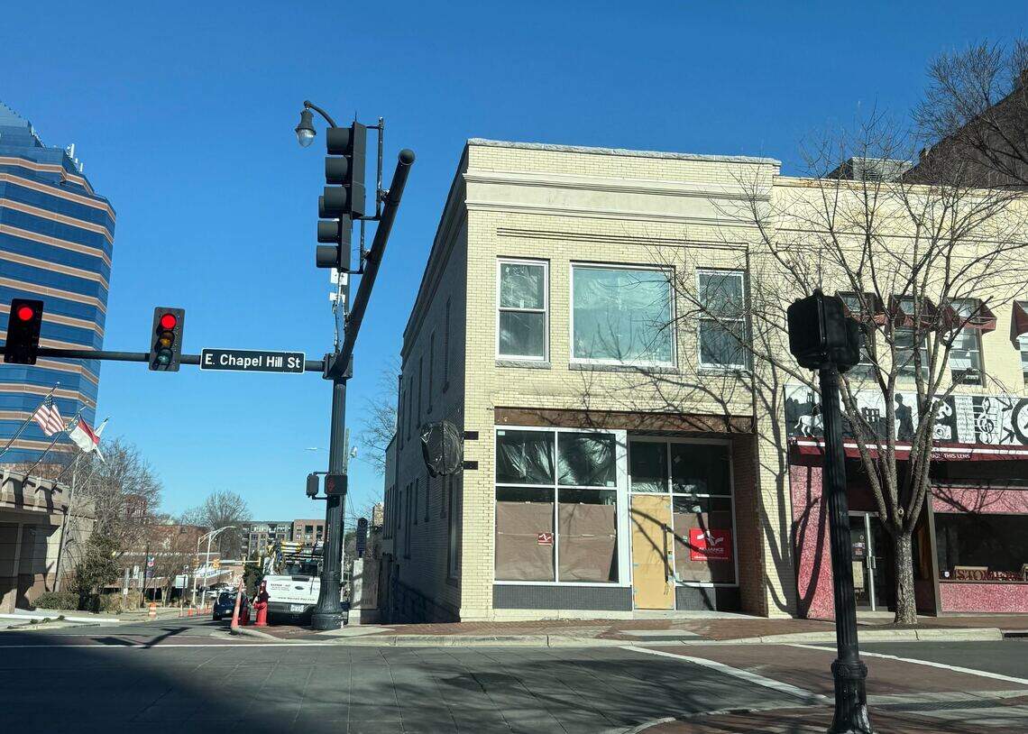 Here's the last date you can eat at Little Bull's original location