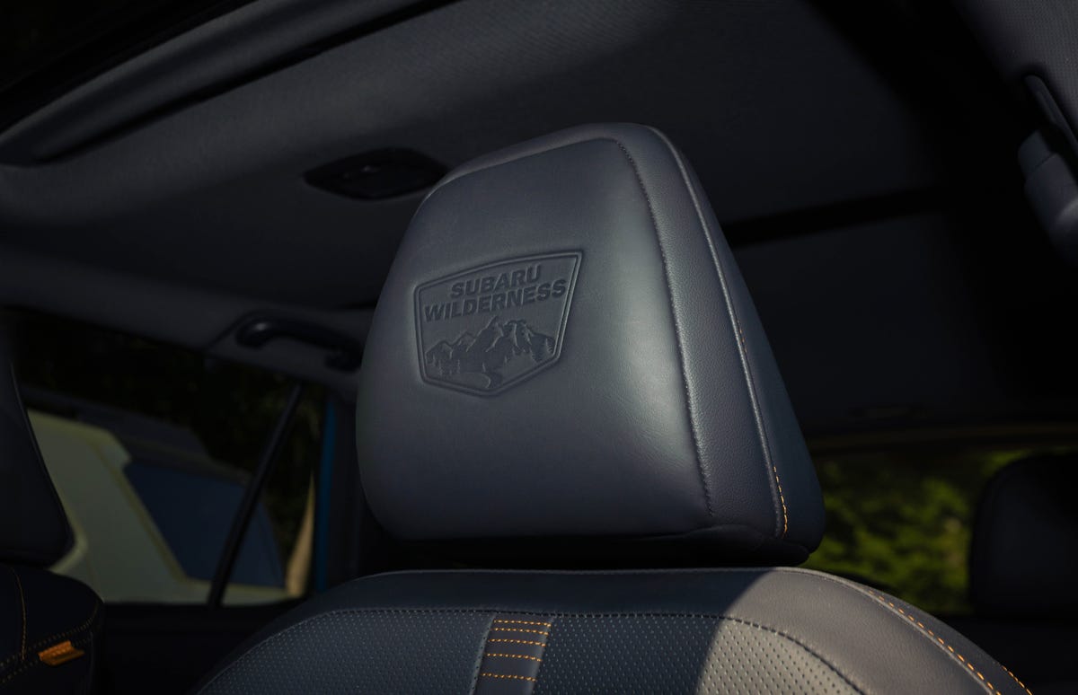 2026 Honda Passport TrailSport Elite, 2026 Hyundai Santa Fe XRT, 2026 Subaru Outback Wilderness: Pics