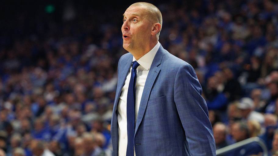 Mark Pope is swooping in on a 5-star guard that Louisville have long had their eyes on