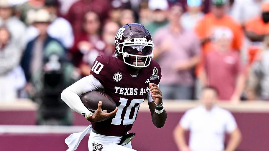 Texas A&M Aggies quarterback Marcel Reed