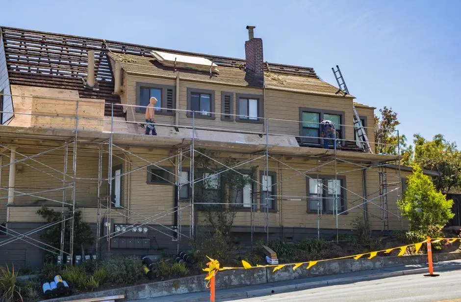 3. Deferred maintenance has quietly piled up (Image Credits: Pexels)