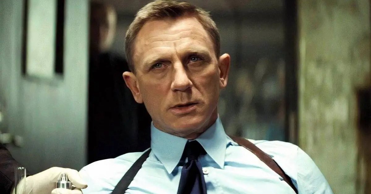 Top James Bond Candidate Reportedly Drops Out of New 007 Actor Race