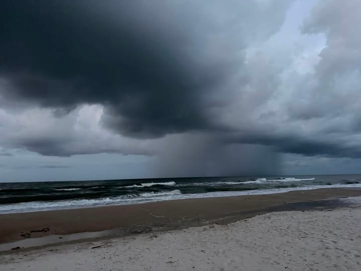 Tropical Storm Bertha live updates: Hurricane forecasters warn of trouble