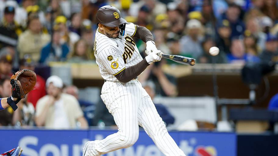 Miguel Andújar’s IL stint clears path for Padres to unleash Luis Campusano