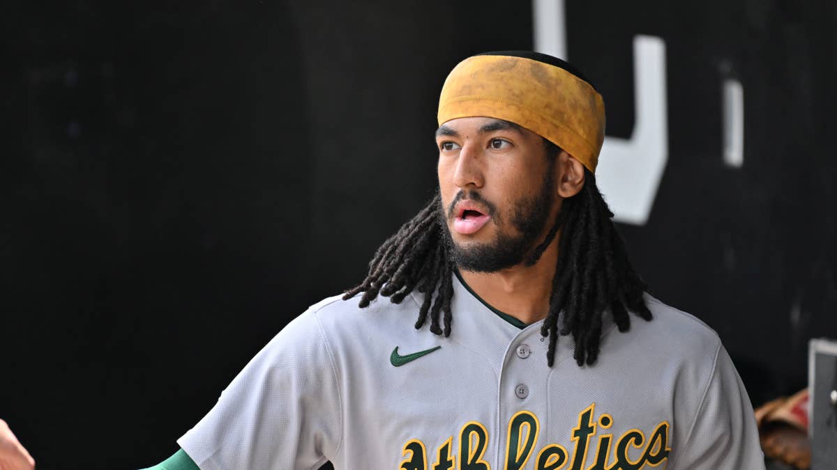 Joshua Kuroda-Grauer leaves game vs. Diamondbacks with injury