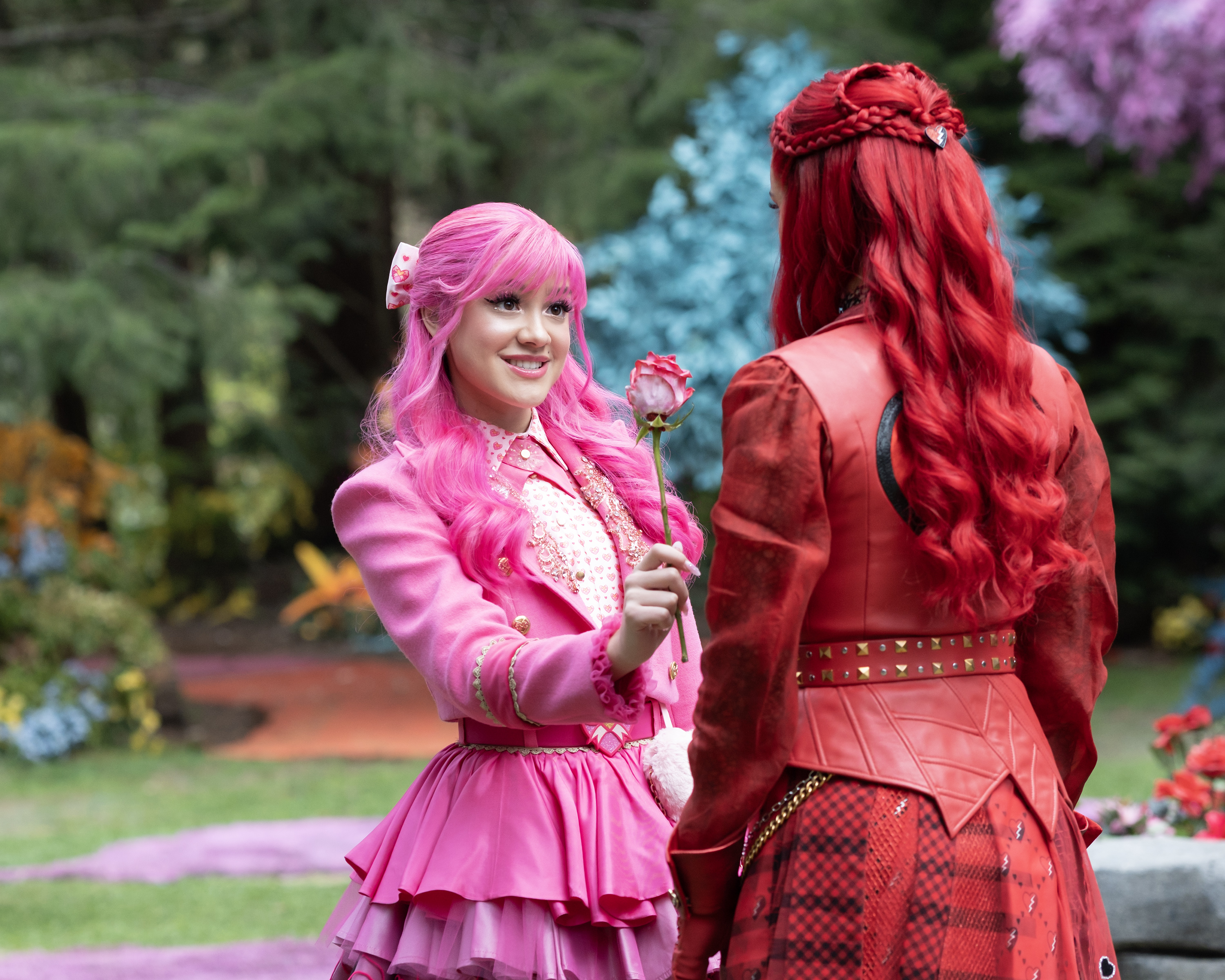Descendants: Wicked Wonderland: Malia Baker, Kylie Cantrall Interview
