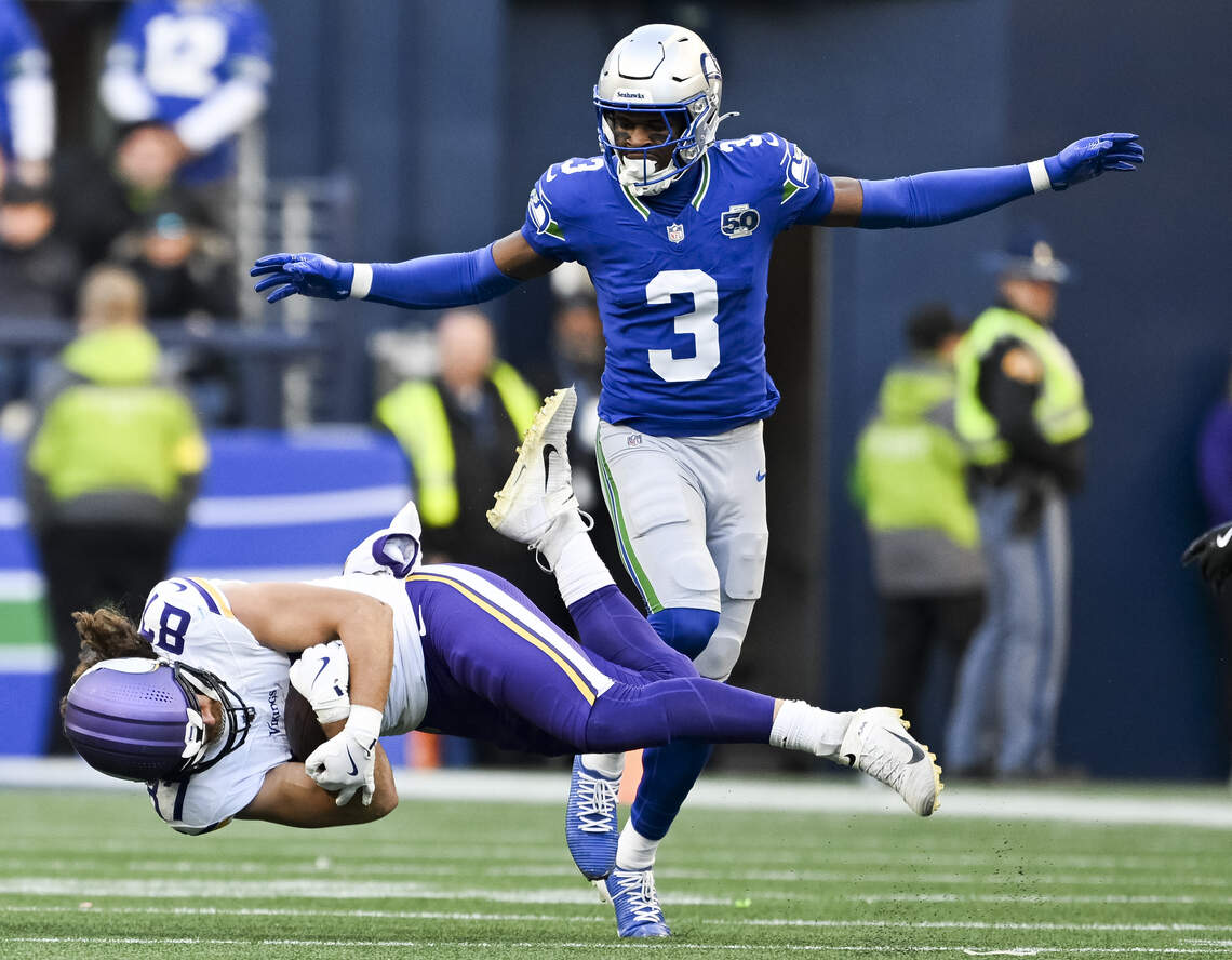 Seahawks defensive star on PUP list to begin training camp. What's that mean?