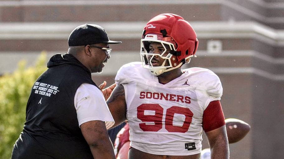 Why Oklahoma HC Brent Venables expects more breakouts on the D-line