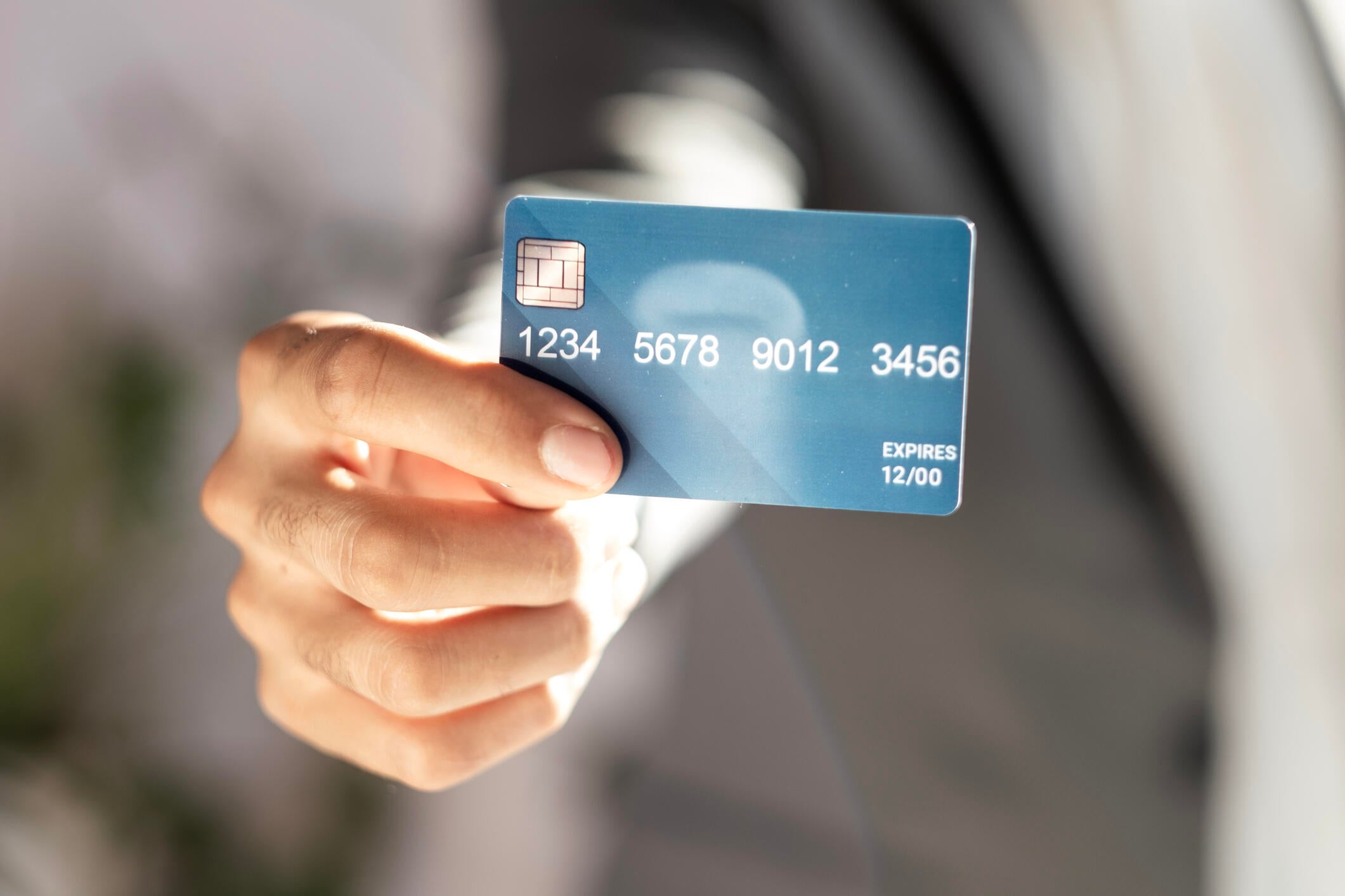 A spouse's death can complicate shared credit card accounts in ways you may not always anticipate. / Credit: Uchar/Getty Images