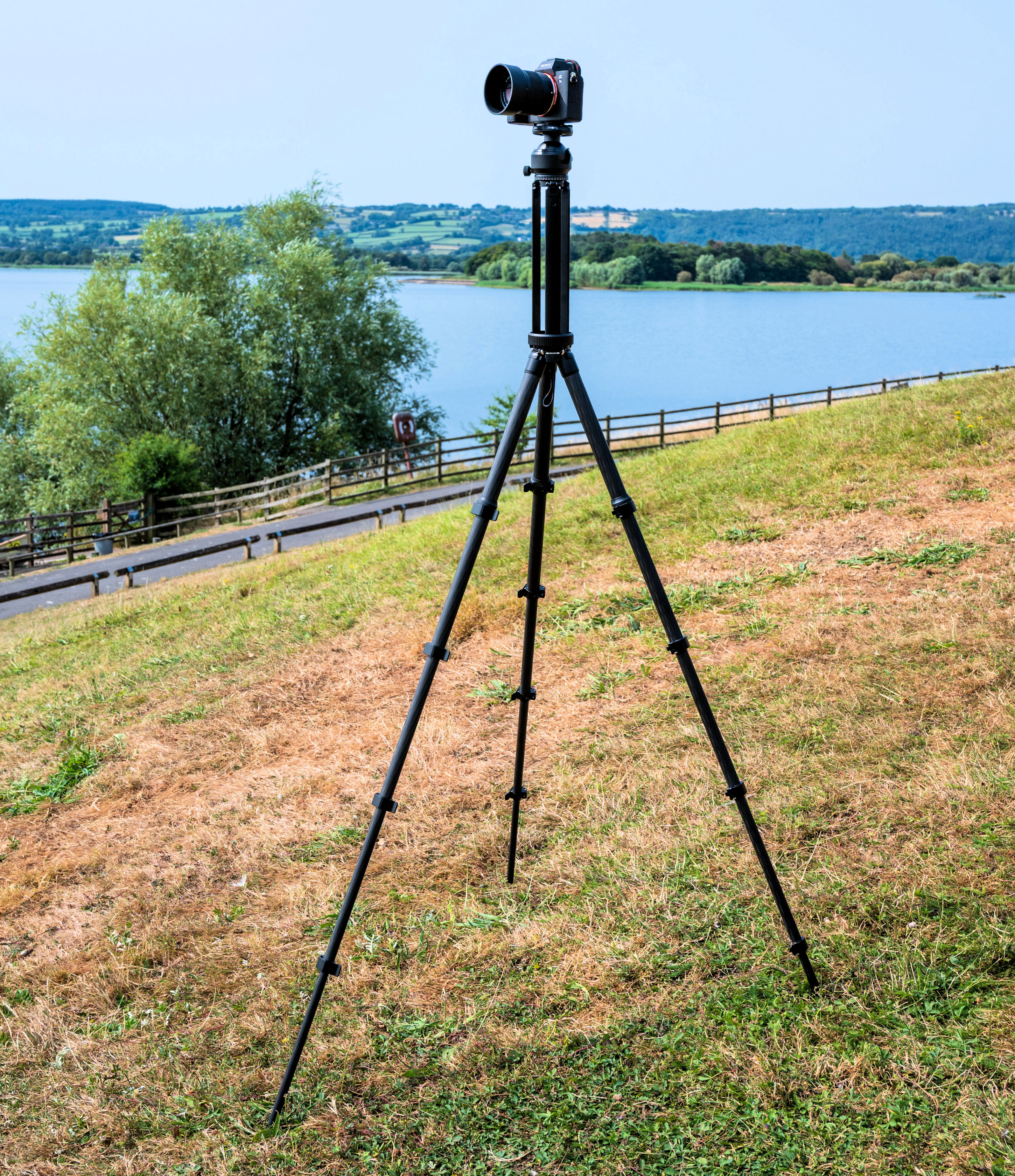 Heipi 3-in-1 Travel Tripod W28S
