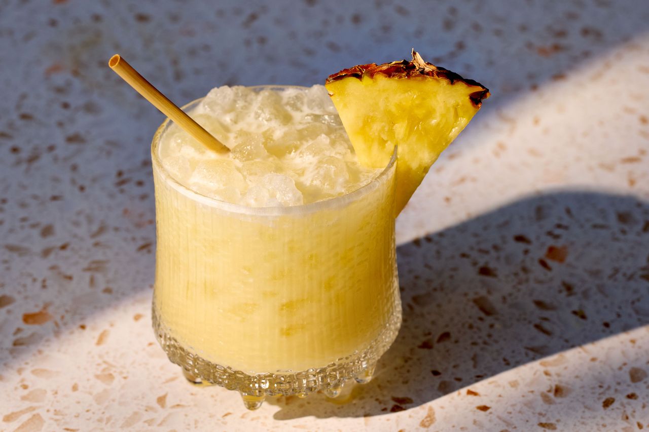 Chi chi cocktail.