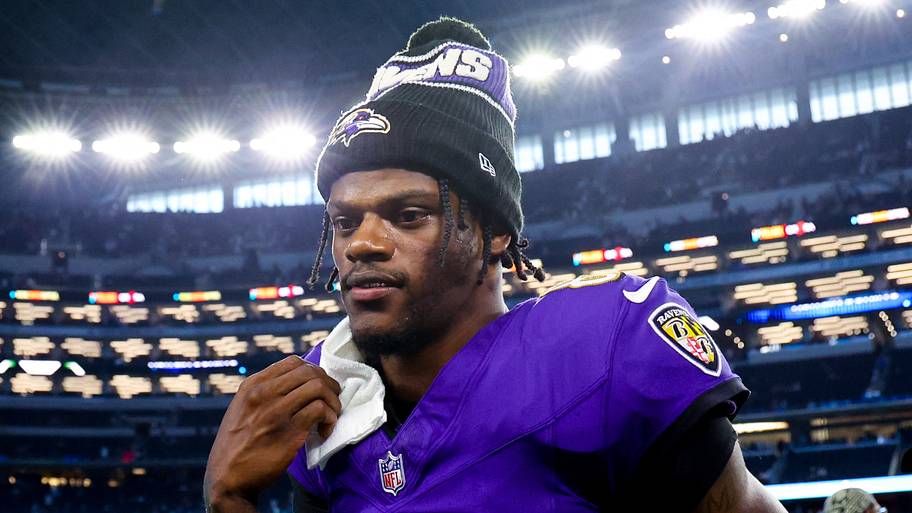 Lamar Jackson contract dilemma has the Ravens trapped with no easy way out