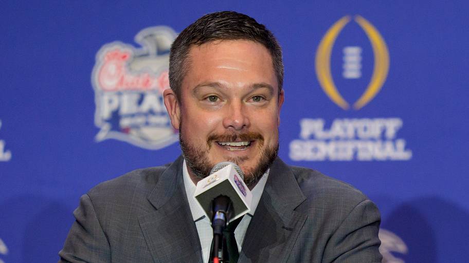 Four-star safety makes recruiting announcement with Oregon, Alabama