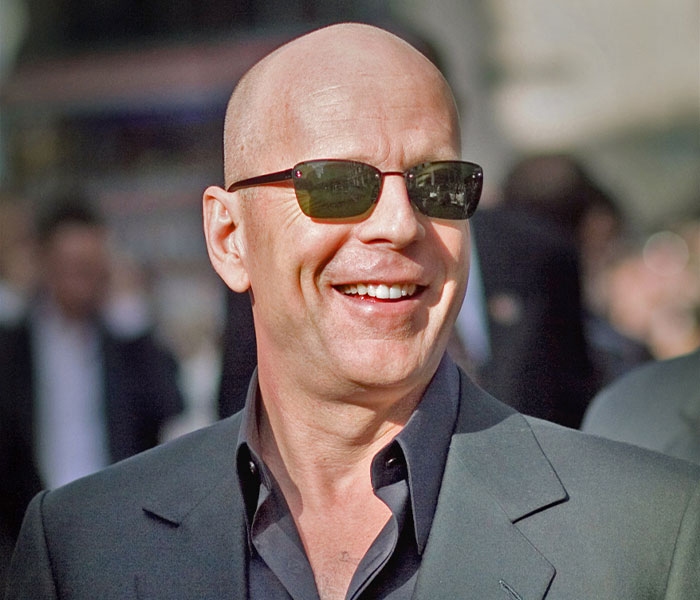 20 Celebrity Bodyguards Are Sharing Their Best And Worst Clients