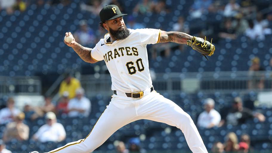 Pittsburgh Pirates relief pitcher Dennis Santana