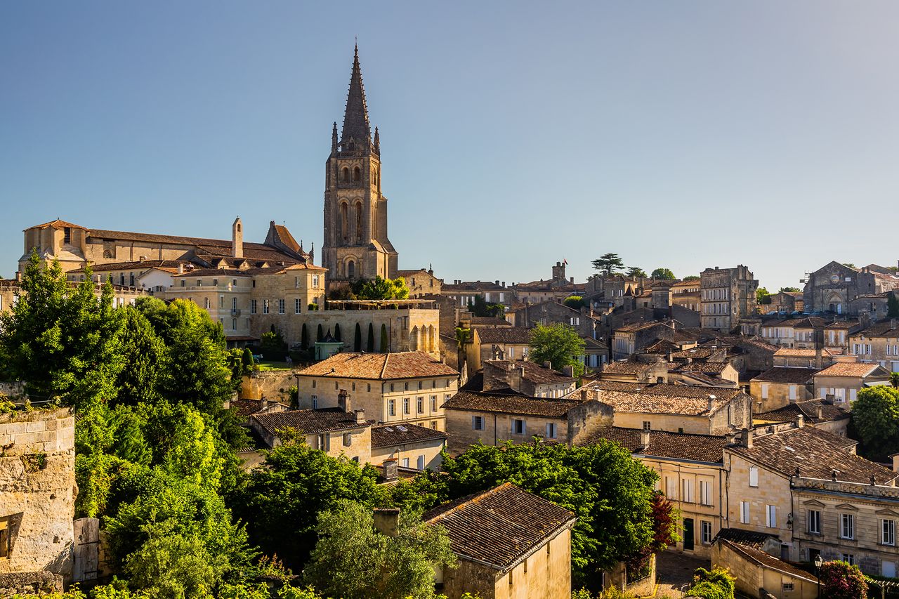 Saint-Emilion is one of the principal red wine areas of Bordeaux, France.