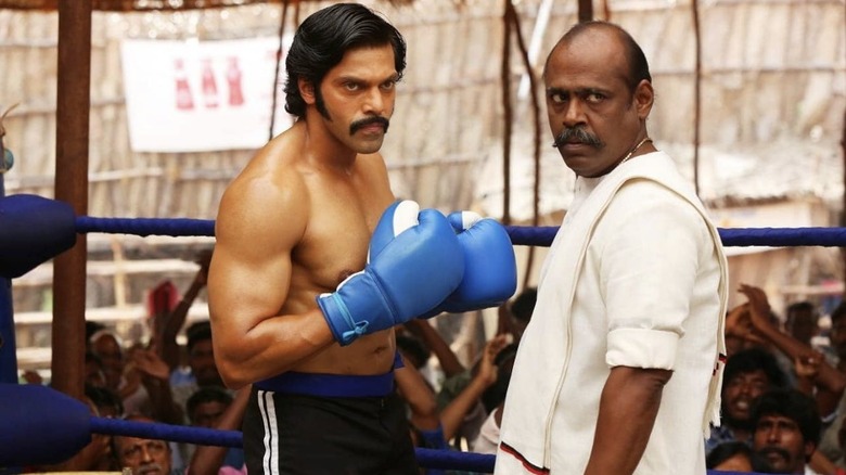Kabilan Munirathnam preparing for a match in Sarpatta Parambarai (2021)