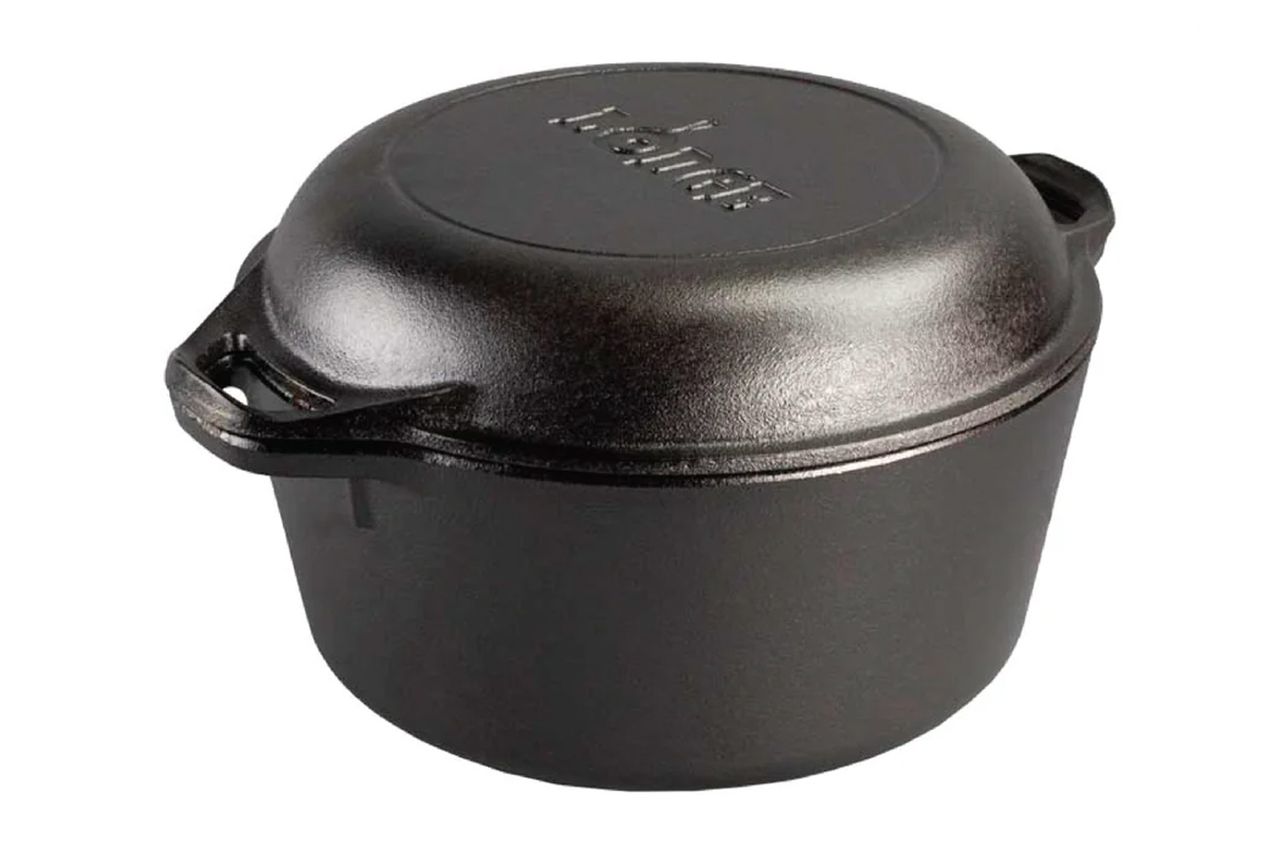Lodge 5 quart cast iron dutch oven