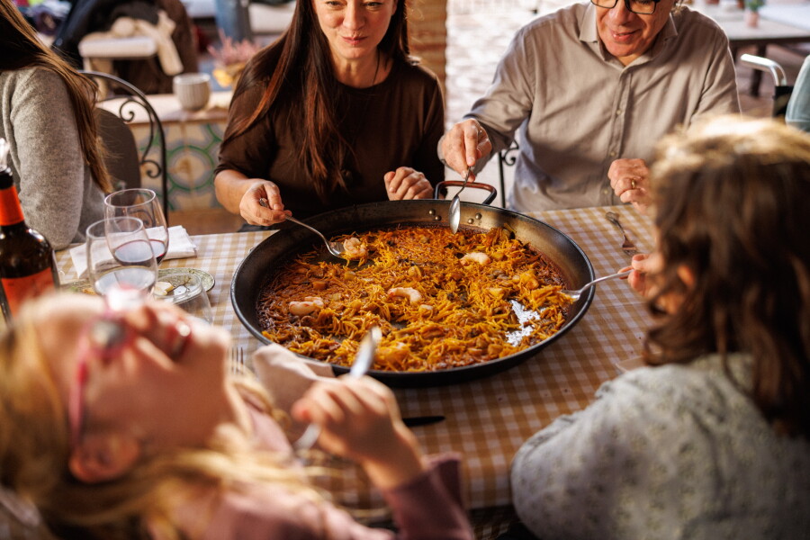 Do you tip in Spain? Here's when and how much to tip