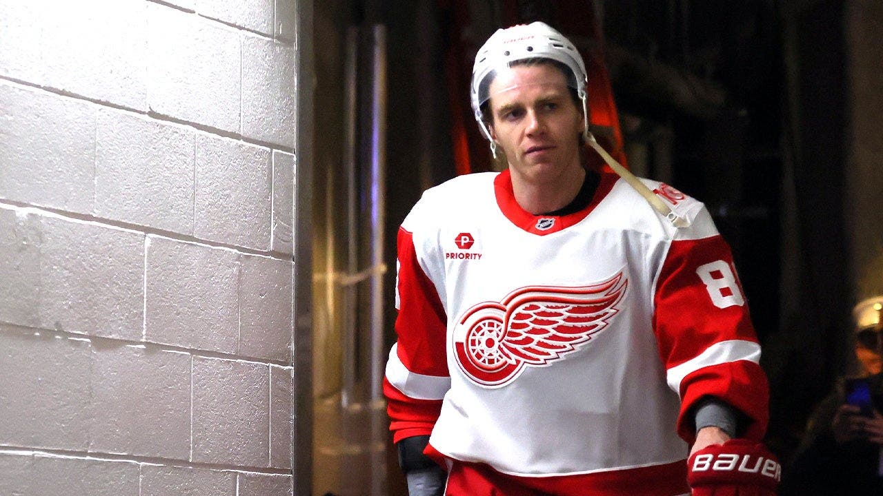 Connor Bedard is all about the Blackhawks bringing back franchise great Patrick Kane, but is that a good idea?
